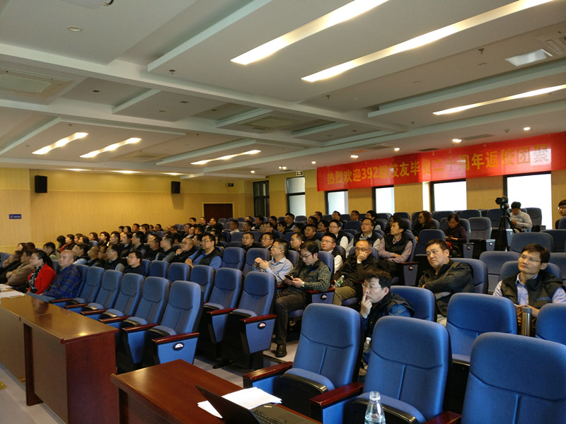 8. 主题班会现场_副本.jpg